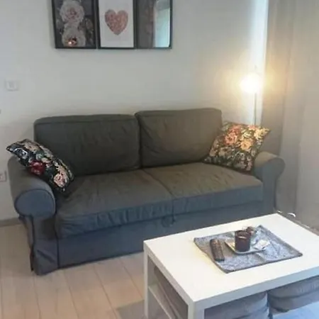Apt & Mario - 150m From Sea Vendégház